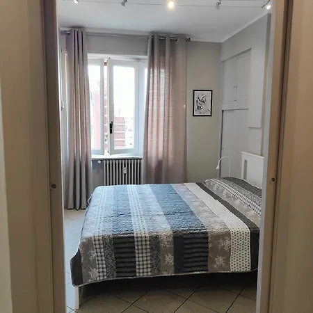 Apartment Attico Italia 61 *